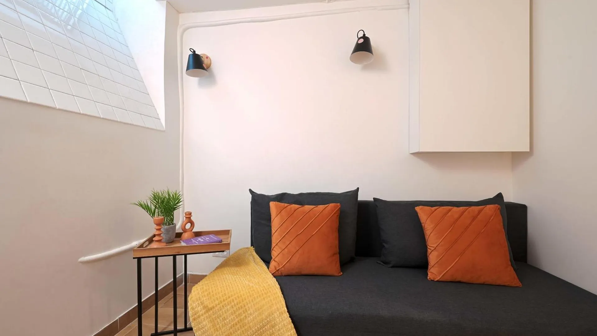 Apartment On Two Floors Close To Pigalle And Mouli Paris 0*,  France